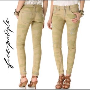 Sold!! Free People Camo Skinny Jeans